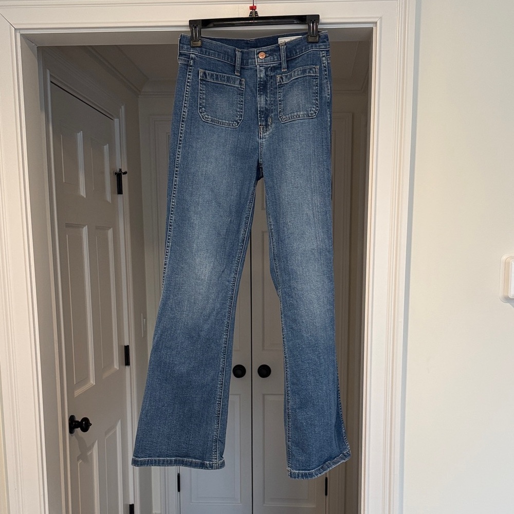 GAP Women's 70’s Flare Jeans